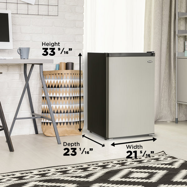 Danby 4.5 Cubic Feet cu. ft. Freestanding Mini Fridge with Freezer